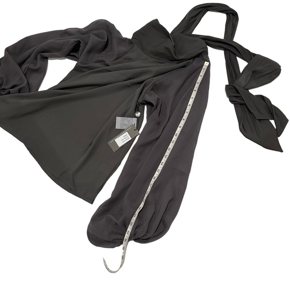 LOLA & SOPHIE New Gray Tied Neck Secretary Turtleneck Silky Peasant Blouse Flaw - Picture 7 of 12